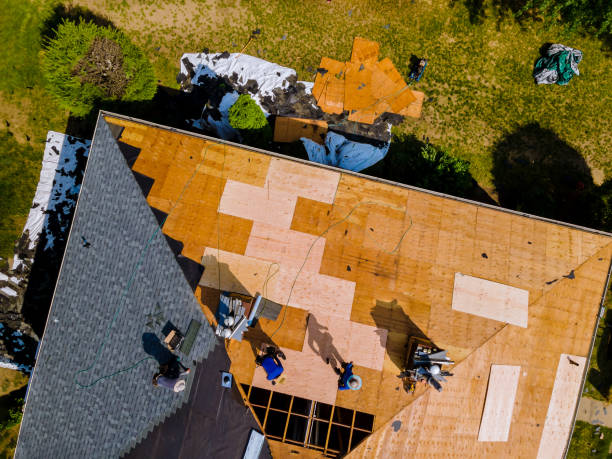Best Residential Roofing Contractor  in Fort Deposit, AL