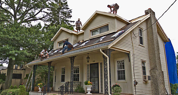 Best Residential Roofing Contractor  in Fort Deposit, AL